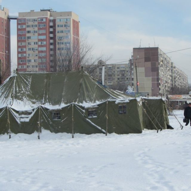 палатка возле станции Покровская