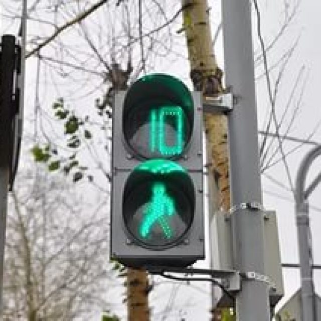 В Днепре создана петиция об установке светофора. Новости Днепра
