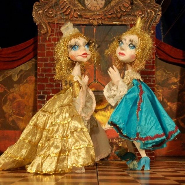 Театр кукол