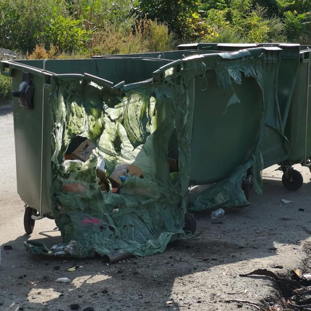 В Днепре вандалы продолжают поджигать мусорные баки.Новости Днепра 