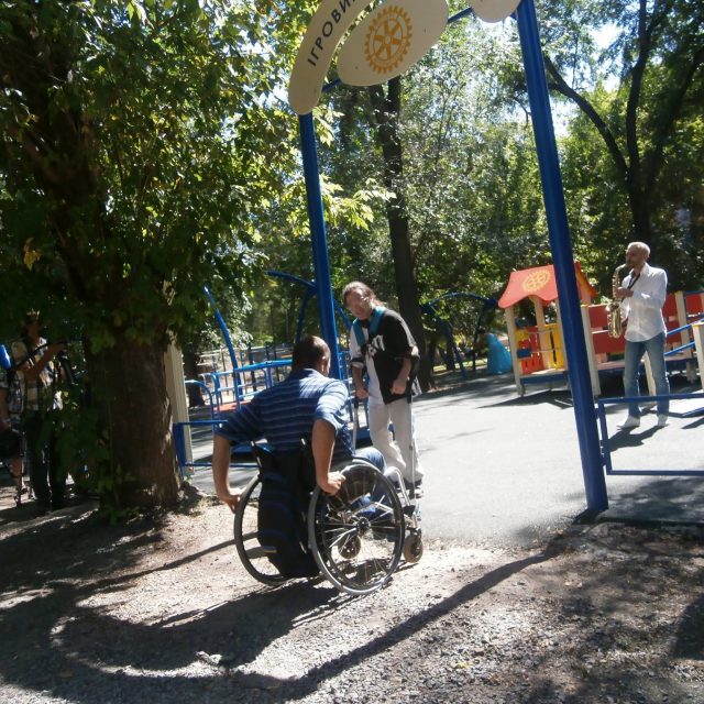 В Днепре открылась еще одна инклюзивная детская площадка.Новости Днепра 