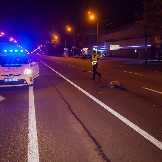 В Днепре автомобиль насмерть сбил пешехода на переходе. Новости Днепра