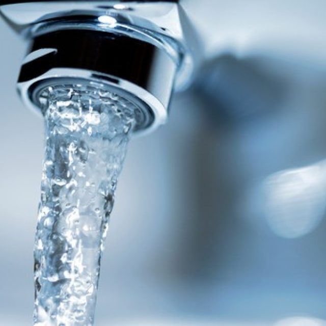 Жителей Днепра пугают откровенной ложью о хлоре в воде