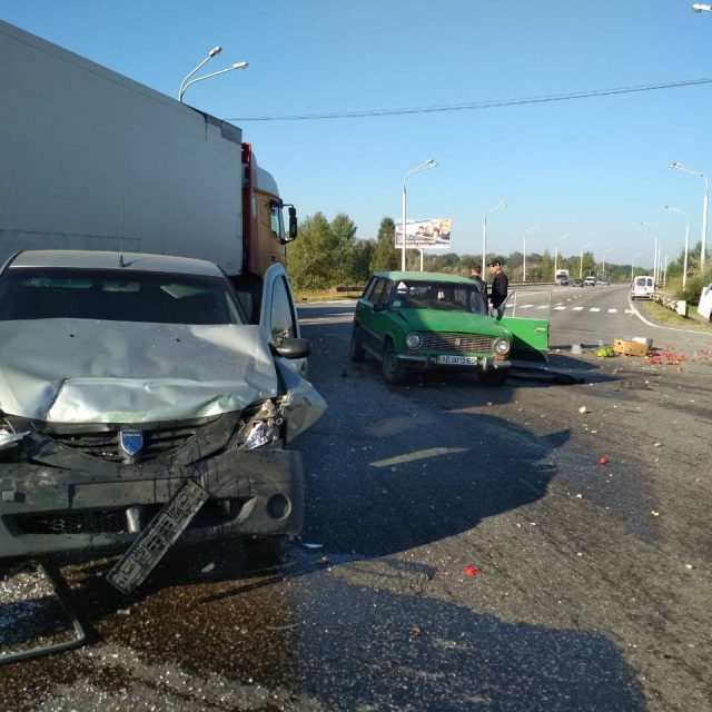 В Днепре на Полтавском шоссе произошло ДТП: фото. Новости Днепра