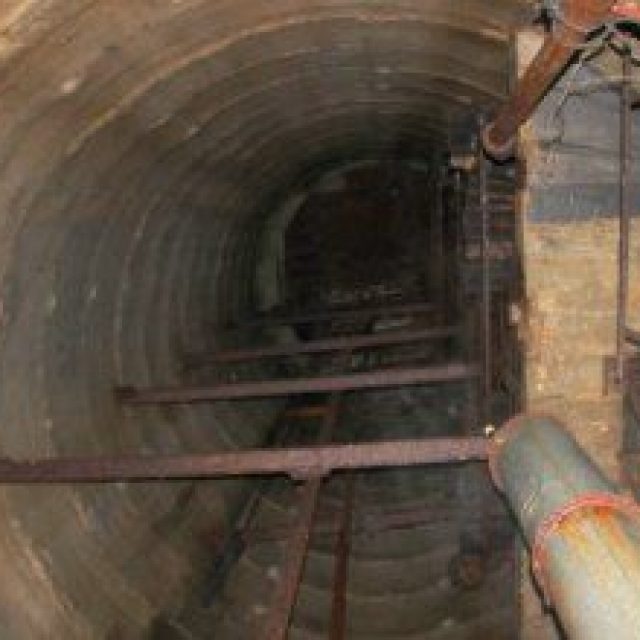 В центре Днепра подросток упала в тоннель для теплосети. Новости Днепра