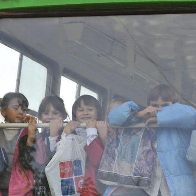 Школьники Днепра будут ездить в метро со скидкой. Новости Днепра