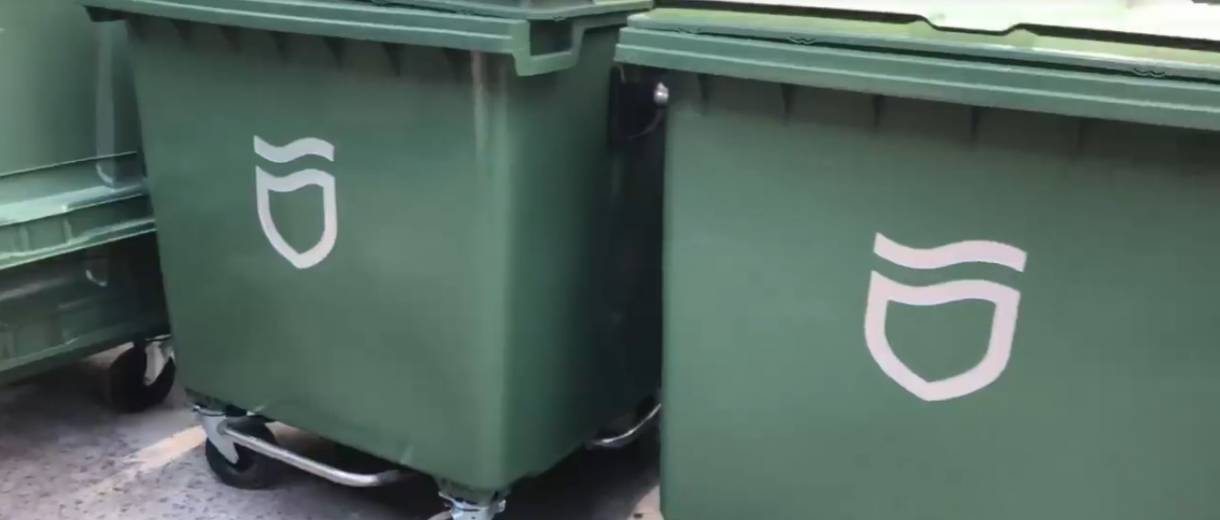 Жители украли мусорные баки для консервации. Новости Днепра