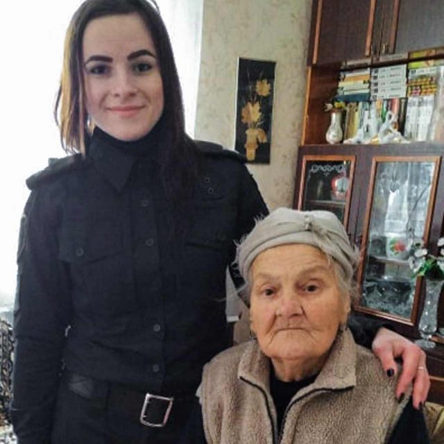 Курсант из Днепра спасла жизнь пожилой женщине. Новости Днепра