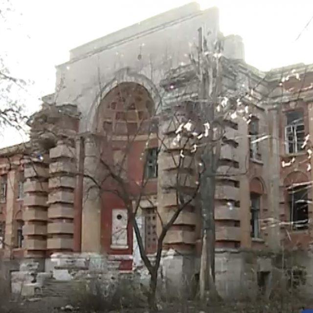 Памятник архитектуры разбирают бомжи. Новости Днепра