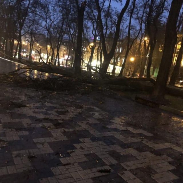 Как выглядит Днепр после стихии (фото, видео). Новости Днепра