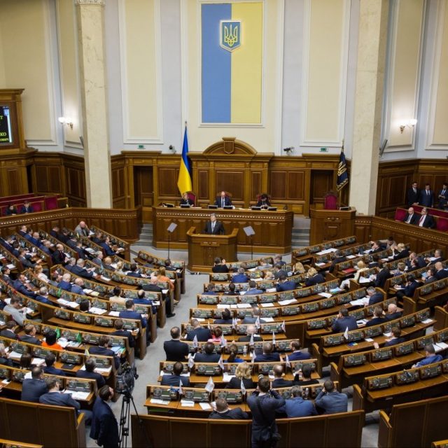 В Раду баллотируются 469 безработных украинцев. Новости Днепра