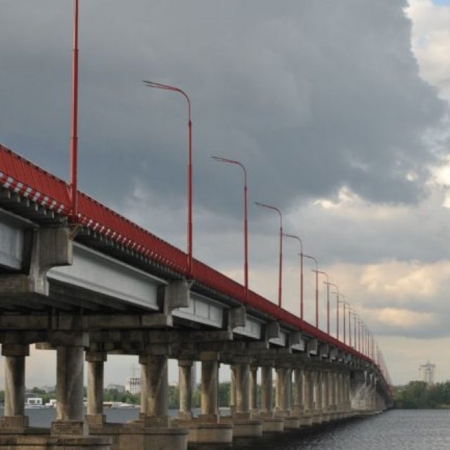 Требуют качества в строительстве моста. Новости Днепра