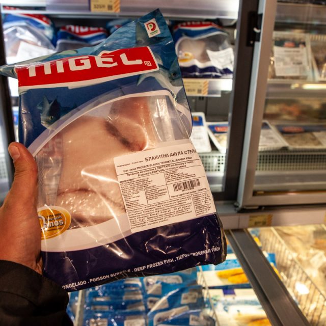 В супермаркетах продают мясо вымирающей акулы. Новости Днепра