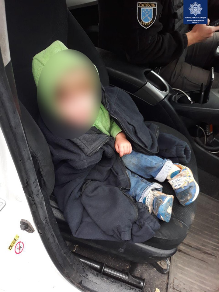 Полицейские спасли двухлетнего ребенка. Новости Днепра 