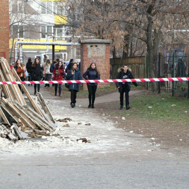 Взрывотехники обыскали днепровские школы. Новости Днепра