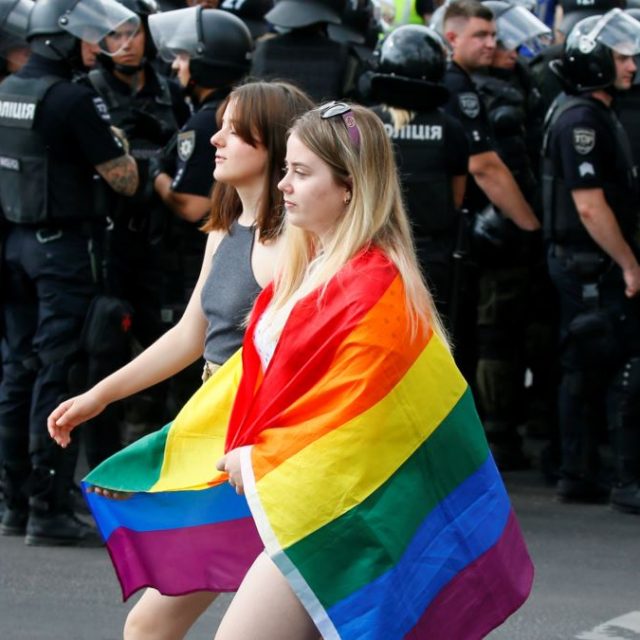 В Украине будут наказывать за пропаганду ЛГБТ