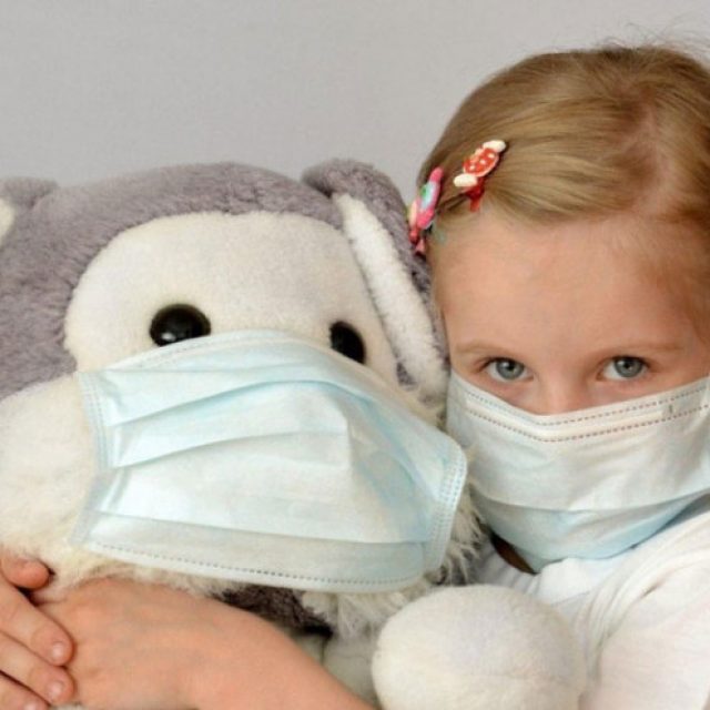 Большинство украинских родителей против ношения масок в школах