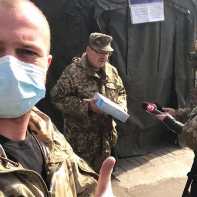 В украинской армии коронавирусом заразилось больше ста военных
