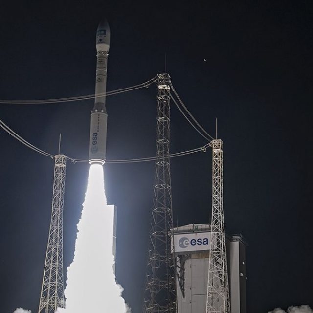 В Атлантике взлетела ракета Vega | Новости Днепра