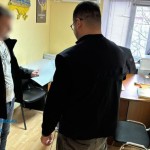 У Кривому Розі керівник громадської організації за 10 тисяч доларів допомагав ухилянтам