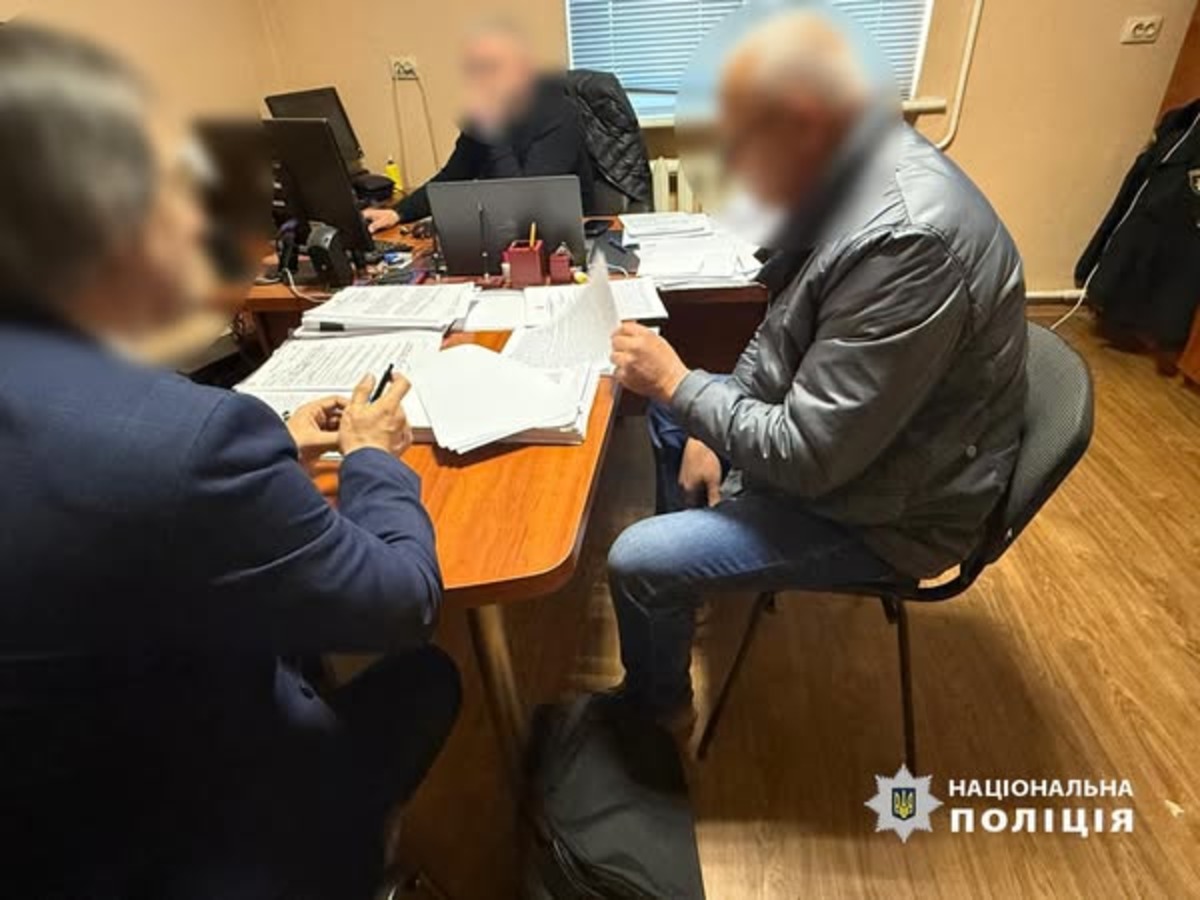 Підрядник розікрав мільйони під час ремонту дорожнього покриття аеродрому “Ужгород”