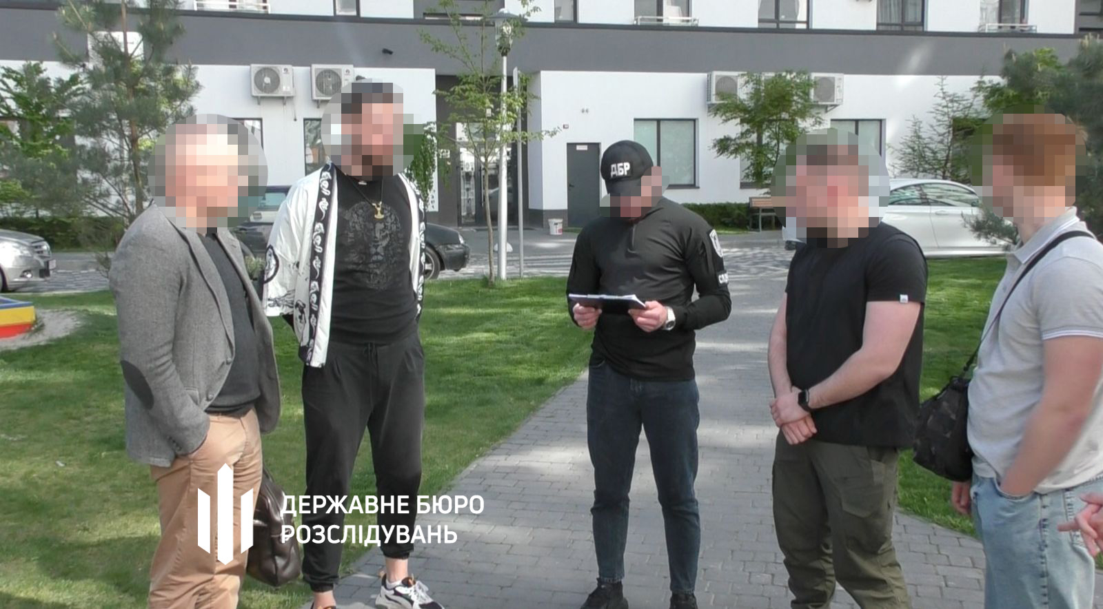 “Зниклий безвісти” за 880 тисяч: мати, син-дезертир та його брат провернули шахрайську схему