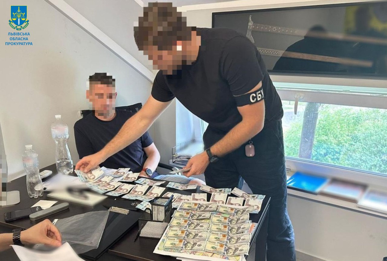 Депутата на Львівщині викрили на хабарі за “земельну оборудку”