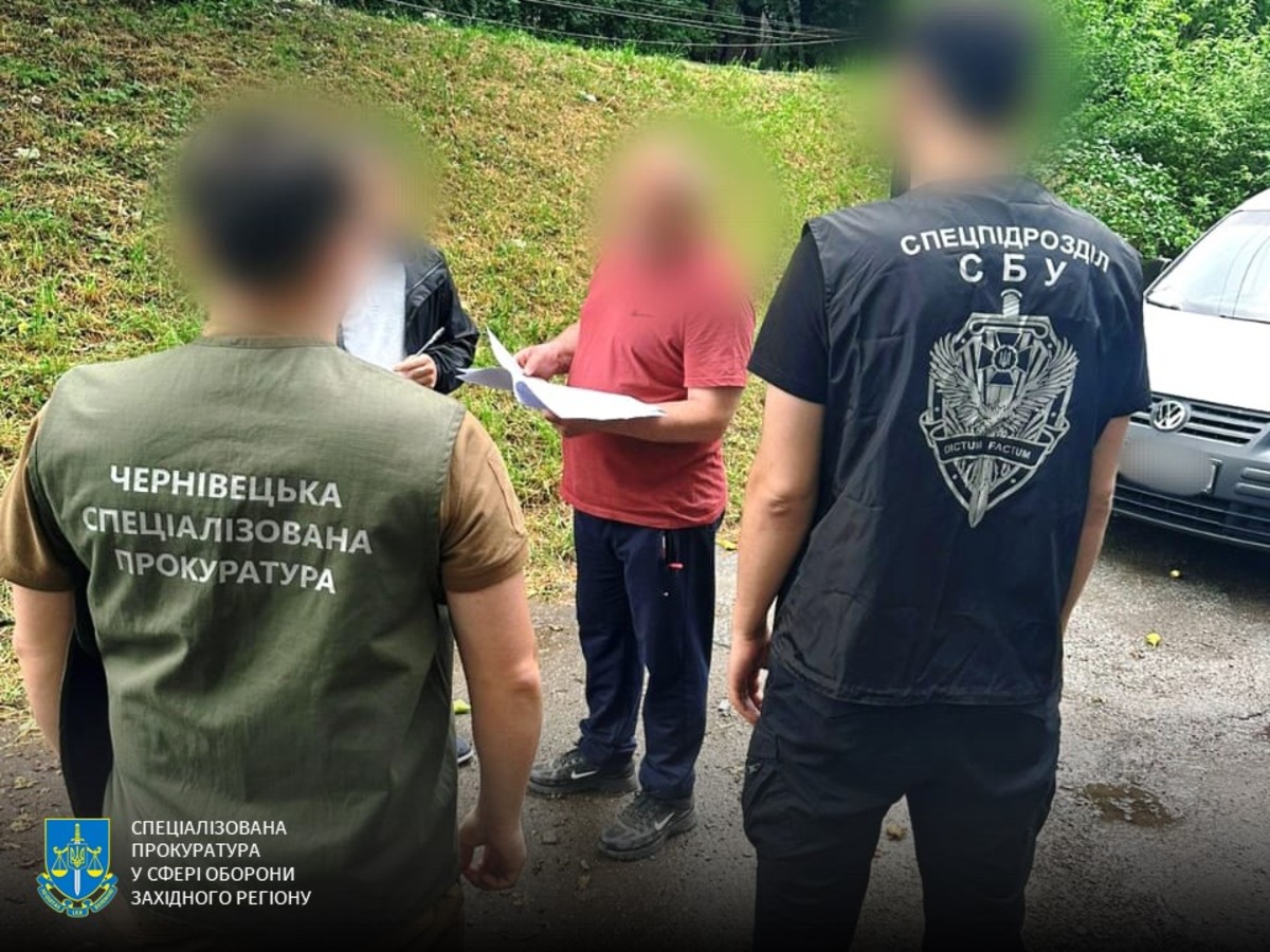 Полковника ЗСУ підозрюють у розтраті 2,9 млн грн на закупівлі деревини