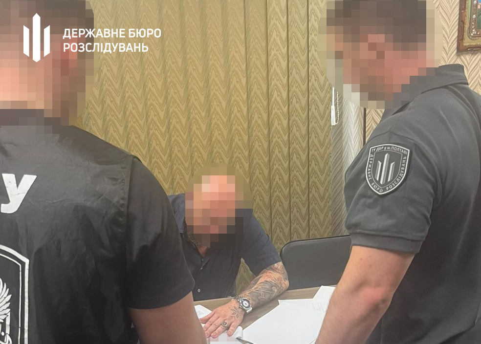 Переплата 10 млн грн на ліжках для військових частин: ДБР передало справу до суду