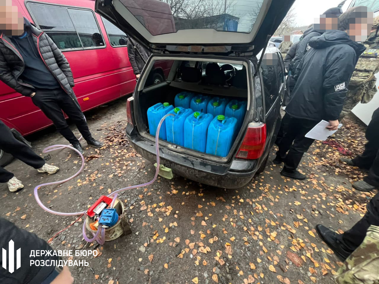 На Полтавщині військові систематично крали дизпаливо, призначене для фронту