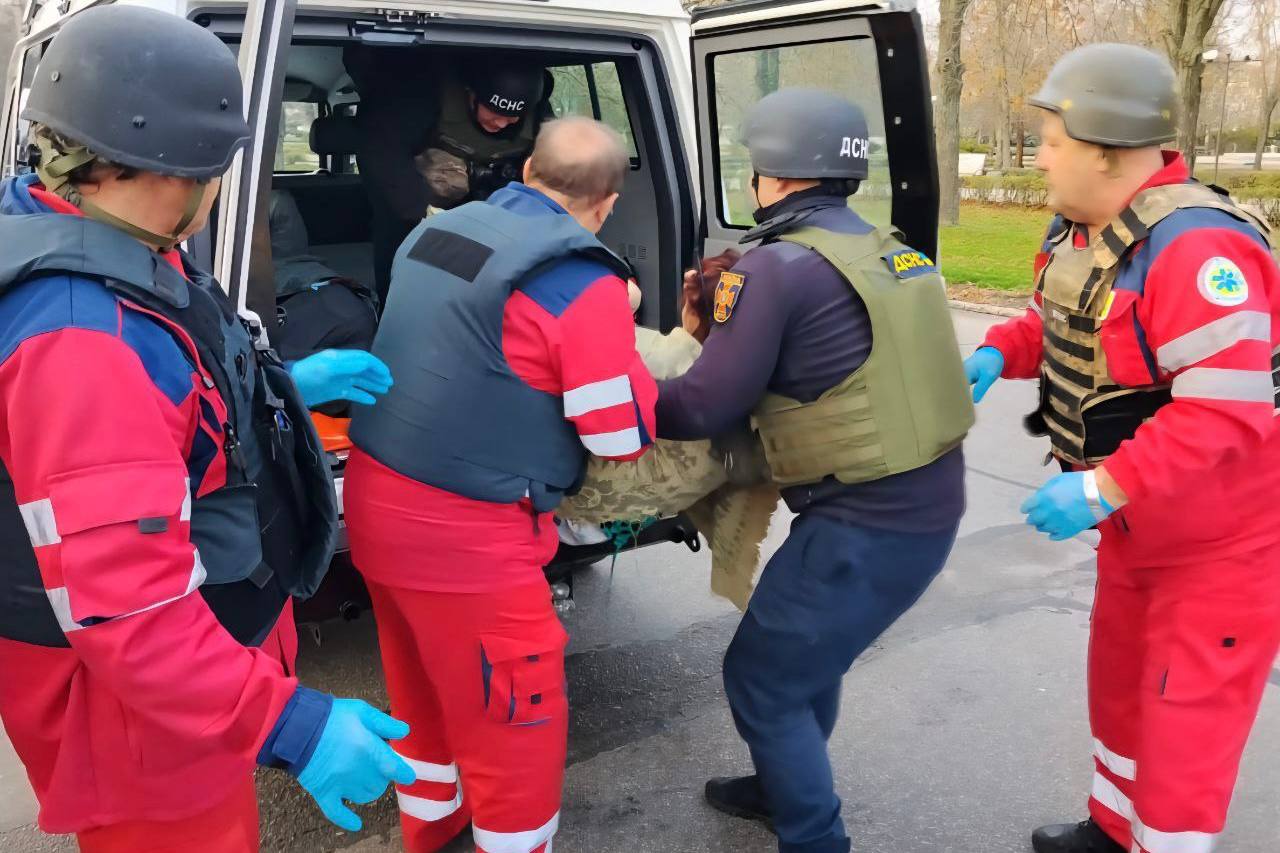 Двоє загиблих, п’ятеро поранених на Дніпропетровщині внаслідок російських обстрілів