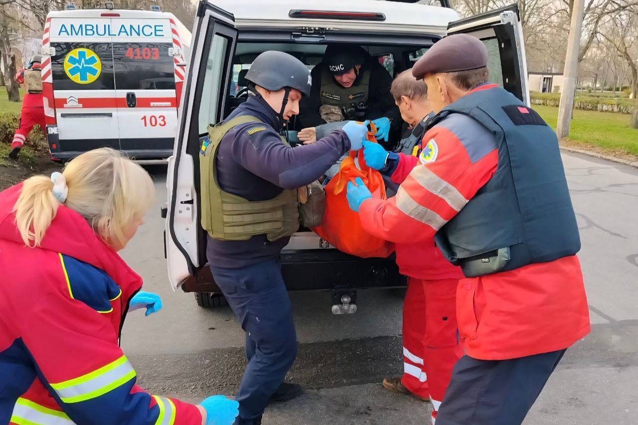 Двоє загиблих, п’ятеро поранених на Дніпропетровщині внаслідок російських обстрілів