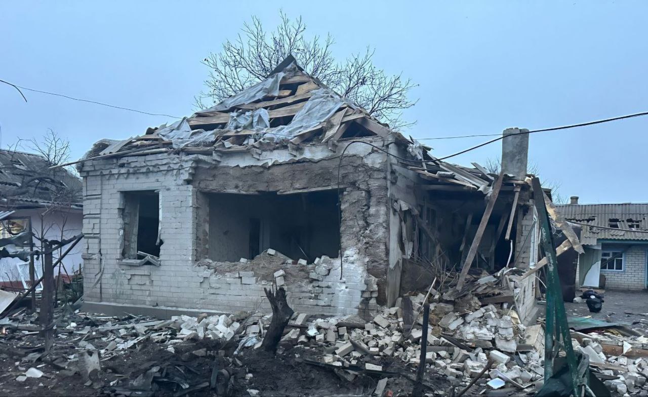 Дніпропетровщина під ворожими атаками: росіяни розтрощили ліцей