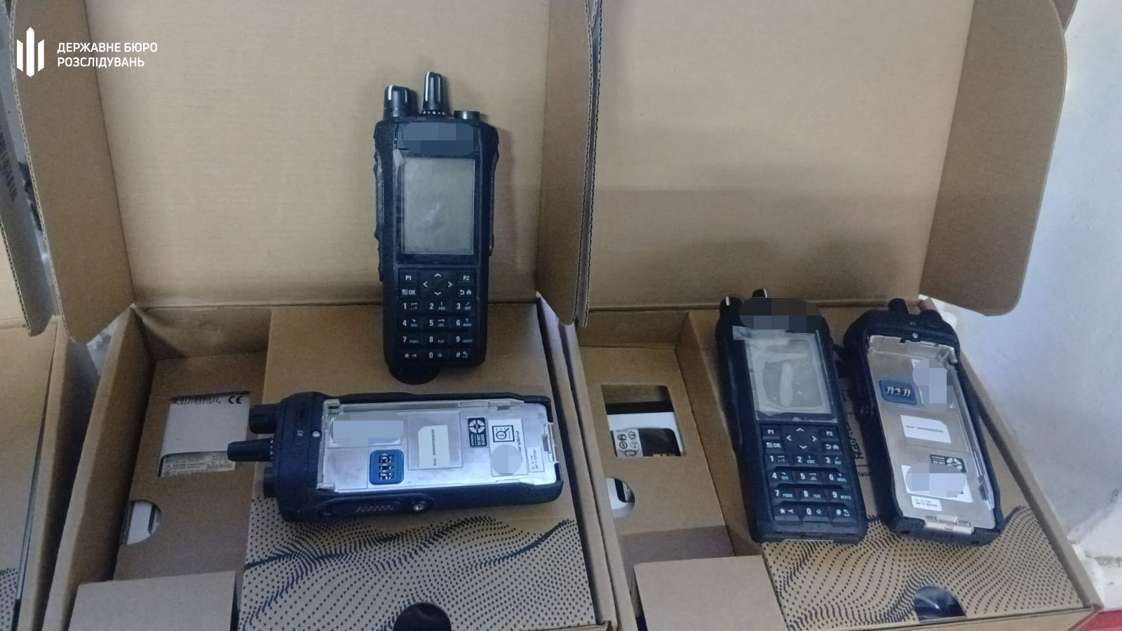 Начальника служби зв’язку військової частини підозрюють у закупівлі непридатних для фронту радіостанцій