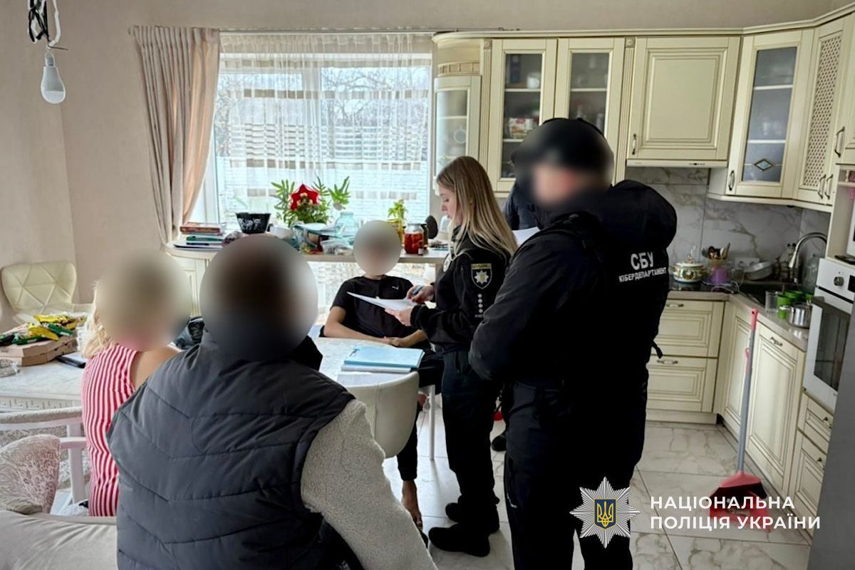 У Дніпрі лікарка з сином організували схему для ухилянтів