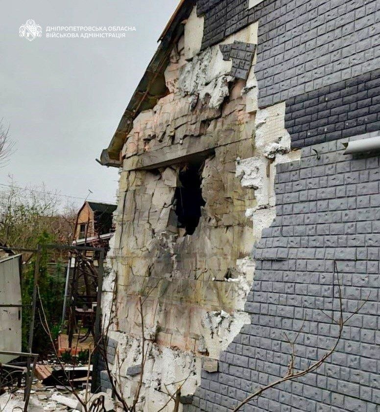 Понад 40 разів впродовж дня ворог атакував три райони Дніпропетровської області БпЛА, артилерією та КАБом