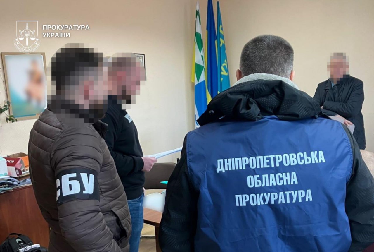 Схема через Білорусь та мільйонні транзакції до РФ: під Києвом затримано ексдепутата Геннадія Мініна