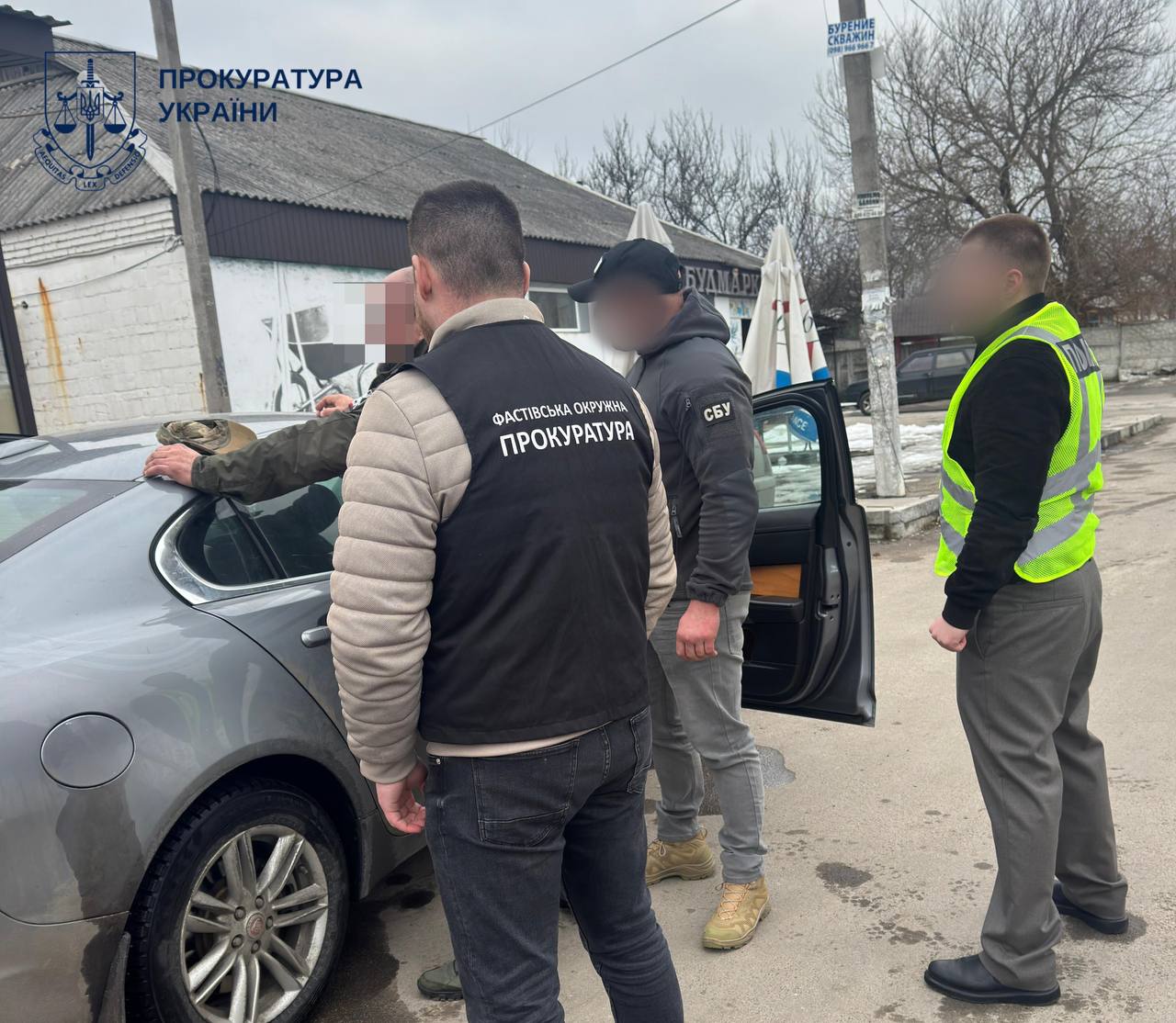 На Київщині затримали громадянина Польщі, який отримував через благодійні фонди гуманітарку та продавав