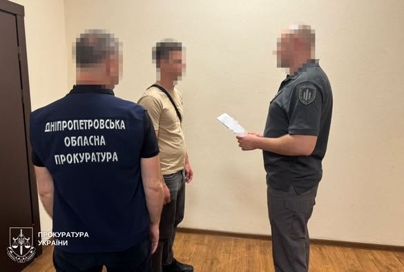 У Дніпрі двом колишнім поліцейським повідомили про підозру у катуванні затриманого