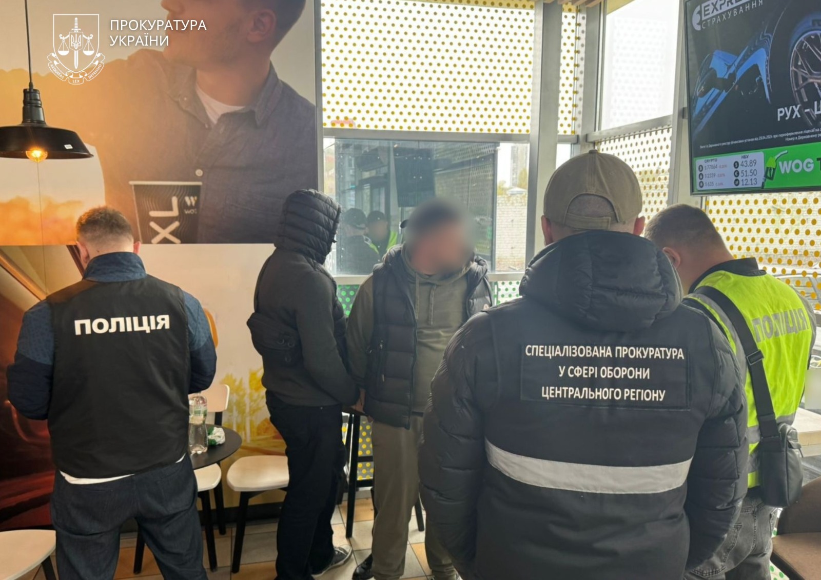 З фронту в тил за 10 500 доларів: у столиці викрили схему незаконного переведення військовослужбовців