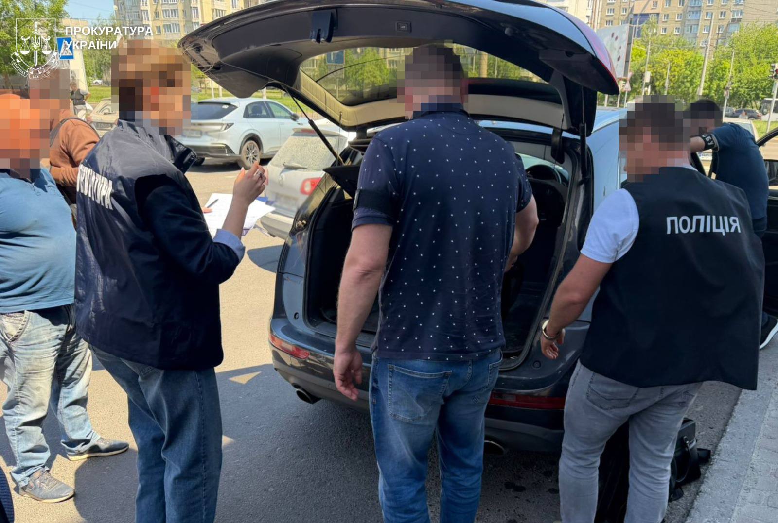 Ексдепутата та його сина затримали у Львові за схему з фіктивною інвалідністю для ухилянтів