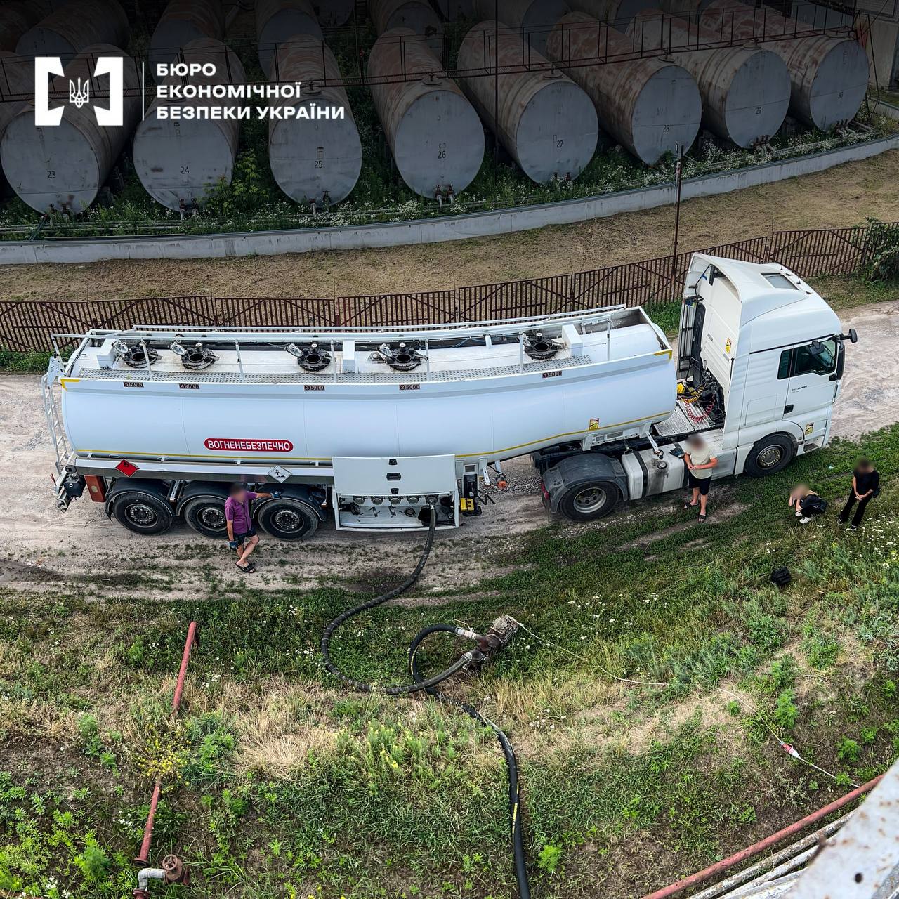 На Дніпропетровщині та ще двох областях викрили підпільне виробництво пального