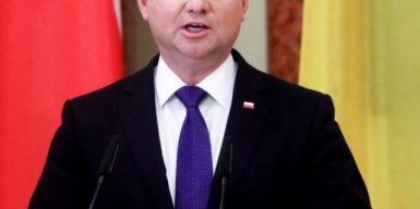 Президент Польши заболел коронавирусом