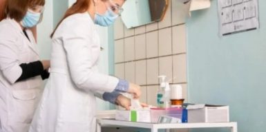 Коронавирус в Днепре: для безопасности врачи Мечникова живут в больнице