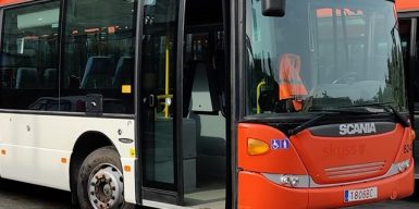 В Днепре большие автобусы не пропустят ни одной остановки