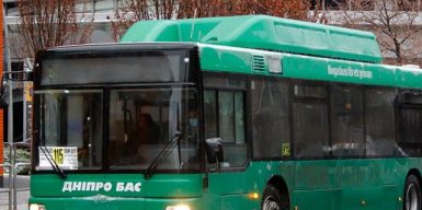 В Днепре на популярных автобусных маршрутах сменились перевозчики