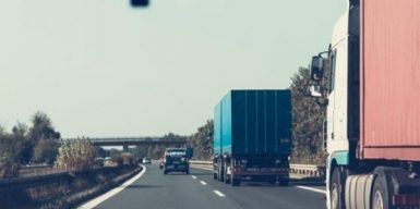 В Днепре могут запретить движение грузовиков через Краснополье