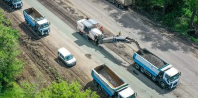 Как идет ремонт трассы, которая соединяет Днепр с Павлоградом и Александрией: фото