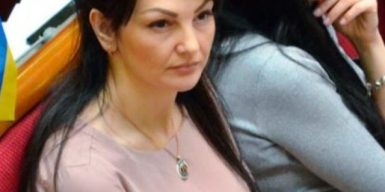 Нардепка оформила 5 квартир та Toyota Land Cruiser на свого батька та співмешканку брата