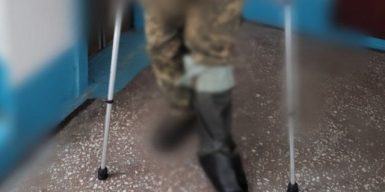 У Дніпрі військовому з бойовим пораненням не дозволяють користуватися ліфтом за “борги” перед ОСББ